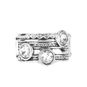 Paparazzi ​Pack It On - White